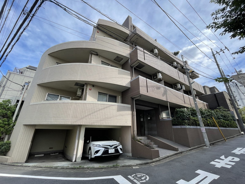 ラグジュアリーアパートメント目黒東山